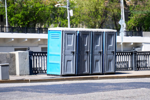 Best Porta potty rental near me  in Gahanna, OH